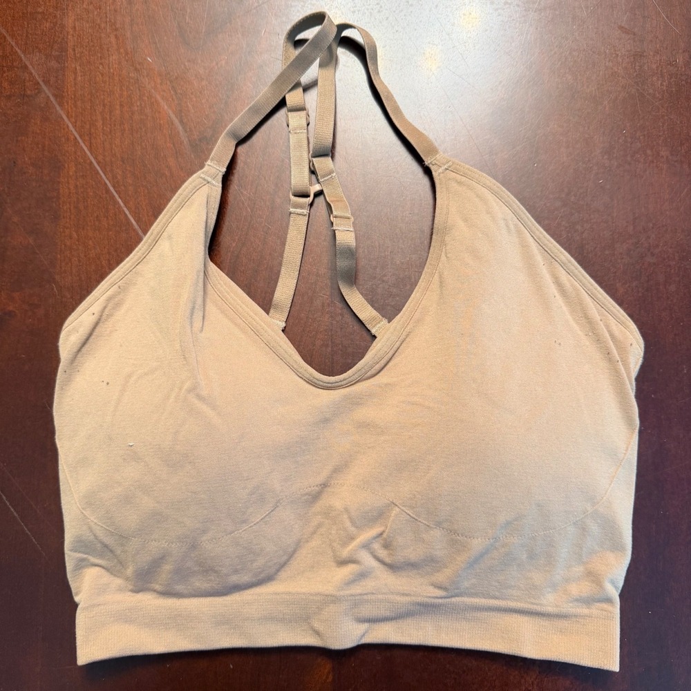 Yitty Tan Seamless V-Neck Bralette Convertible Straps M/L Removable Pads
